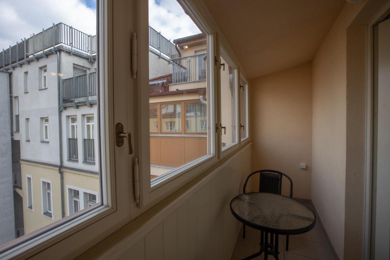 Old Strand Spirit Prague Extérieur photo